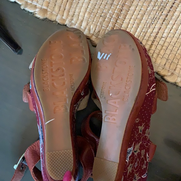 Blackstone Floral Print Wedge Leather Sandal Size 38/7.5 - Picture 7 of 11